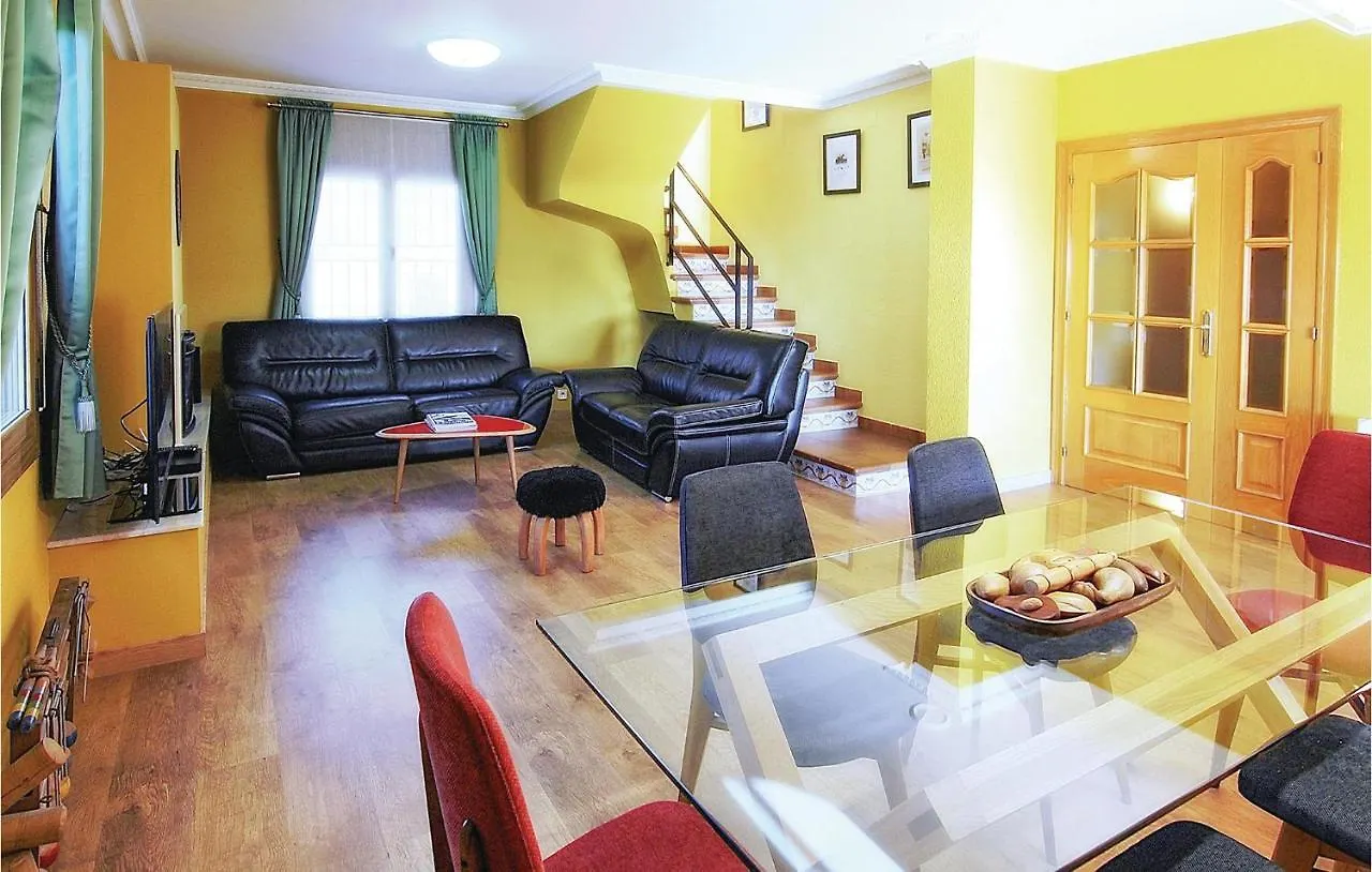 Cozy Home In St, Cebria De Vallalta With Wifi Sant Cebria de Vallalta Holiday home